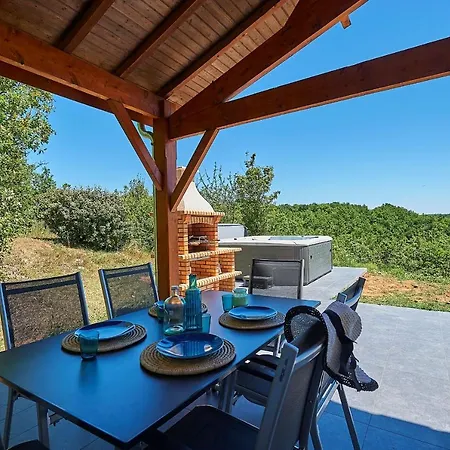 Semesterpark Francecomfort - Village Des Cigales 4*