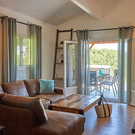 Semesterpark Francecomfort - Village Des Cigales Mauroux (Lot)