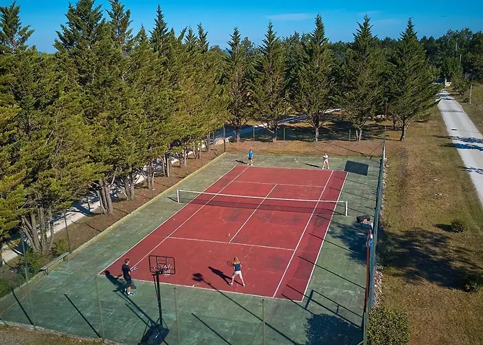 منتزه العطل Francecomfort - Village Des Cigales 4*