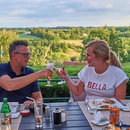 Holiday park Francecomfort - Village Des Cigales 4*