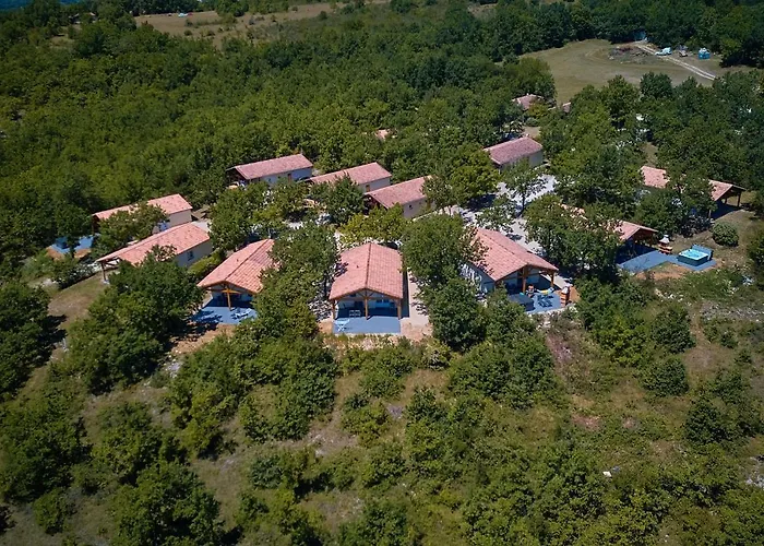 Aldeamento Turístico Francecomfort - Village Des Cigales