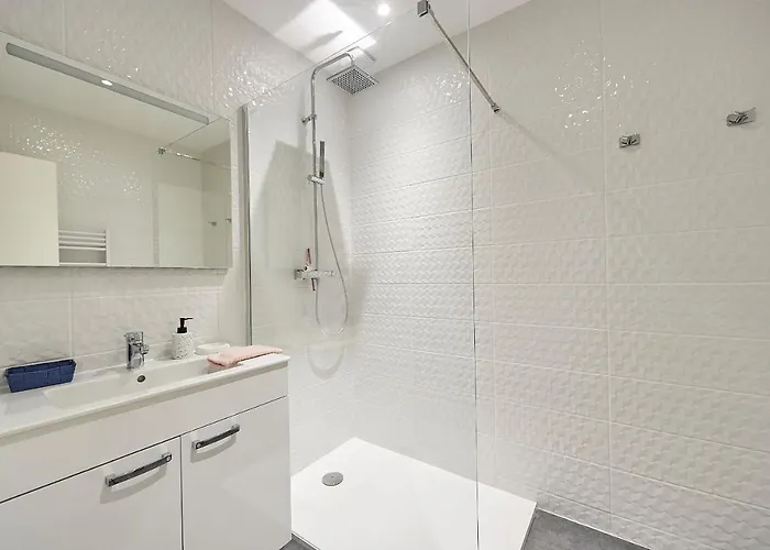 Vakantiepark Francecomfort - Village Des Cigales 4*